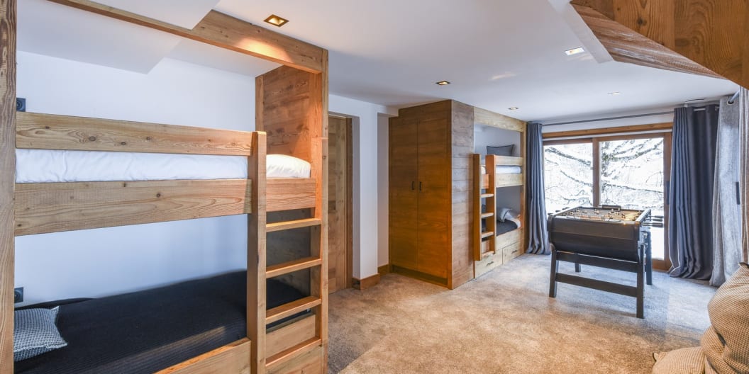 Chalet Alya Bedroom 1