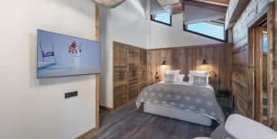 Bedroom 2 in Chalet Le Galta