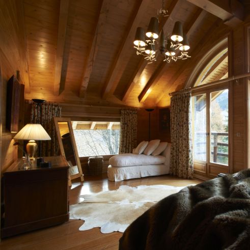 Room One in in La Petite Pia catered chalet Meribel