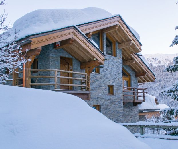 Chalet La Petite Pia, luxury catered chalet in Meribel