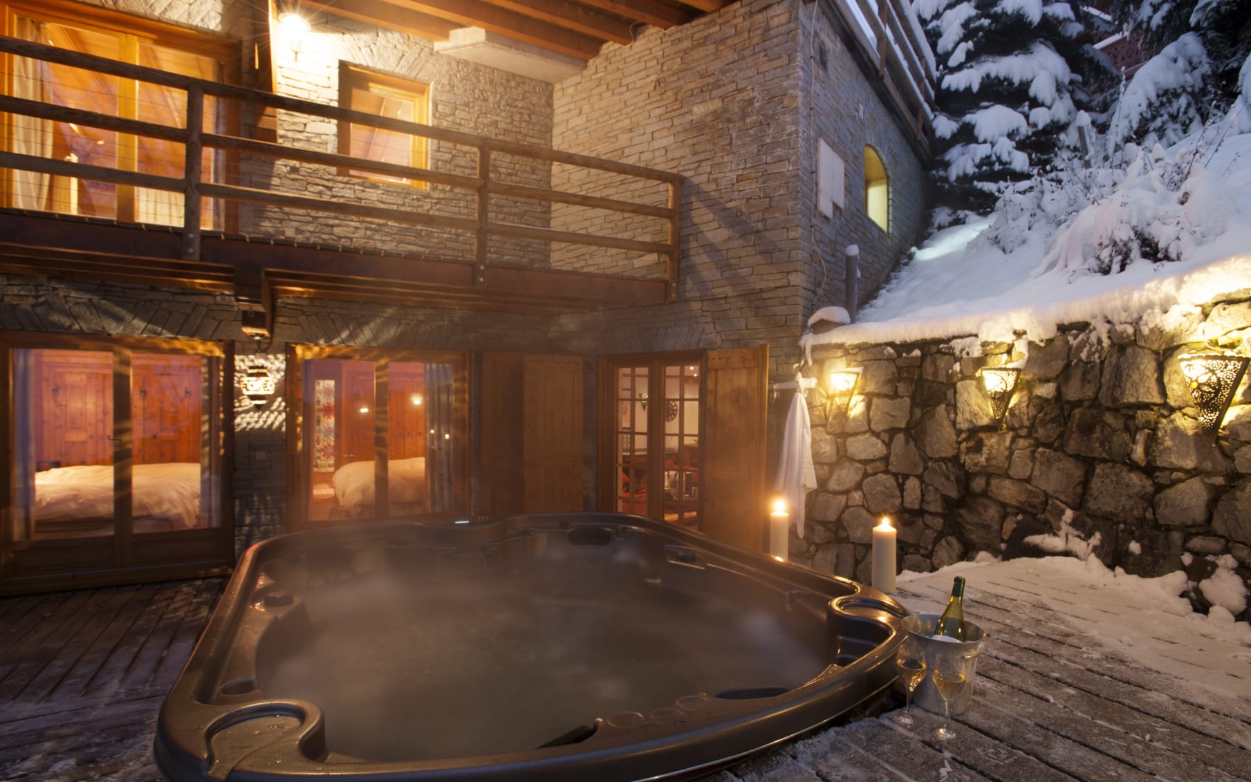 Luxury Catered Chalet La Petite Pia, Meribel