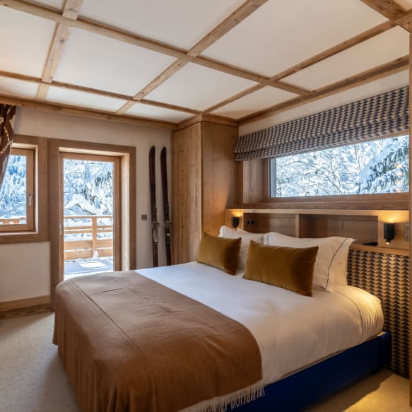 Chalet Les Loups | Catered Chalet in Meribel