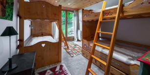 Bedroom 61 in Chalet Les Solans