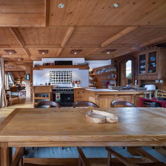 Chalet Les Solans | Serviced Chalet in Meribel