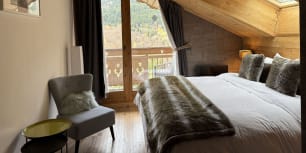 Chalet Phoebe, luxury catered chalet in Meribel