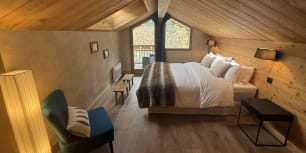 Chalet Phoebe, luxury catered chalet in Meribel