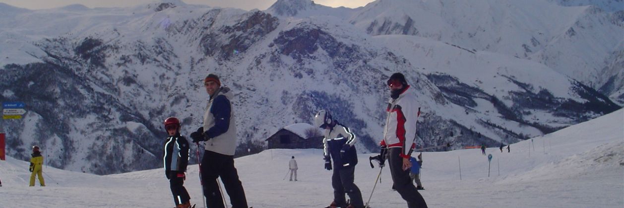 Skiing in Belleville Valley